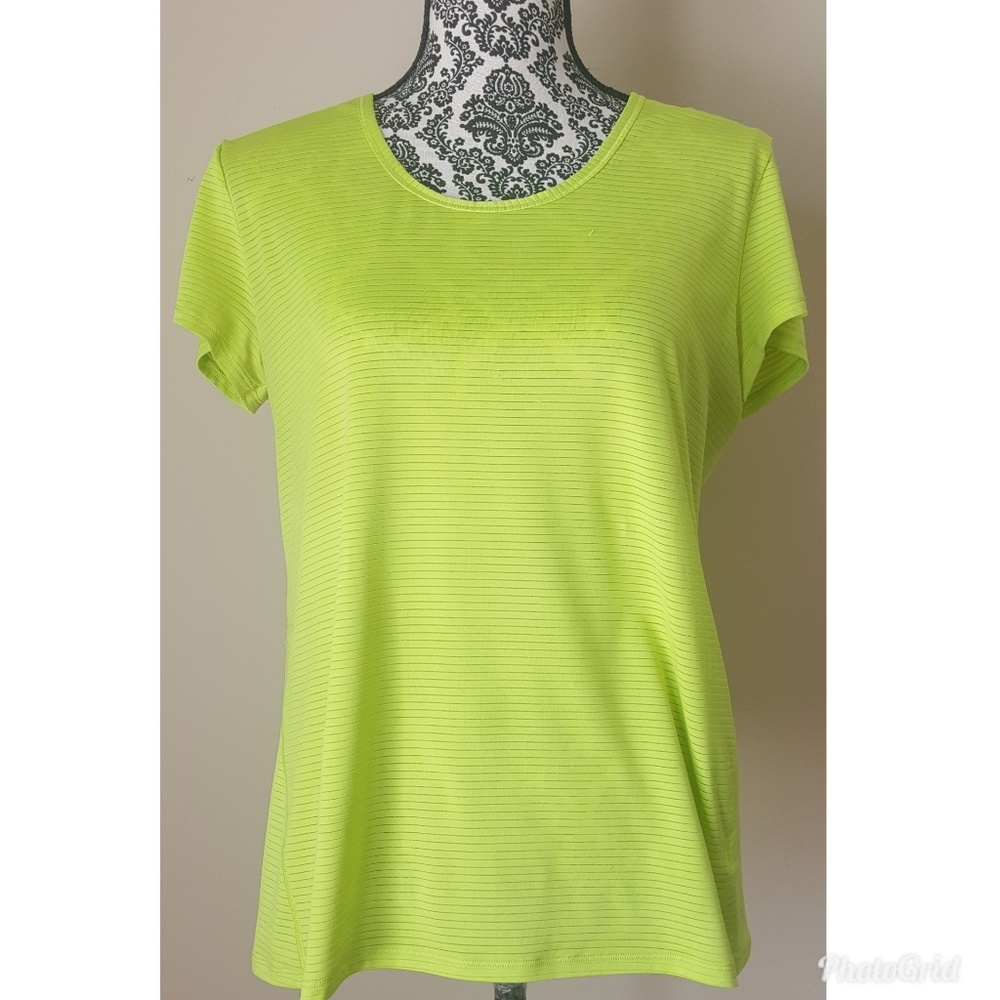 Athleta lime green top